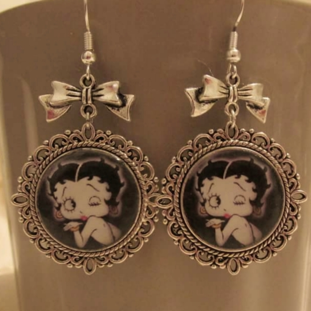 Betty Boop Bow Dangles Earrings